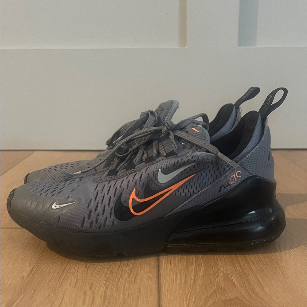 Nike Boy’s Air Max 270